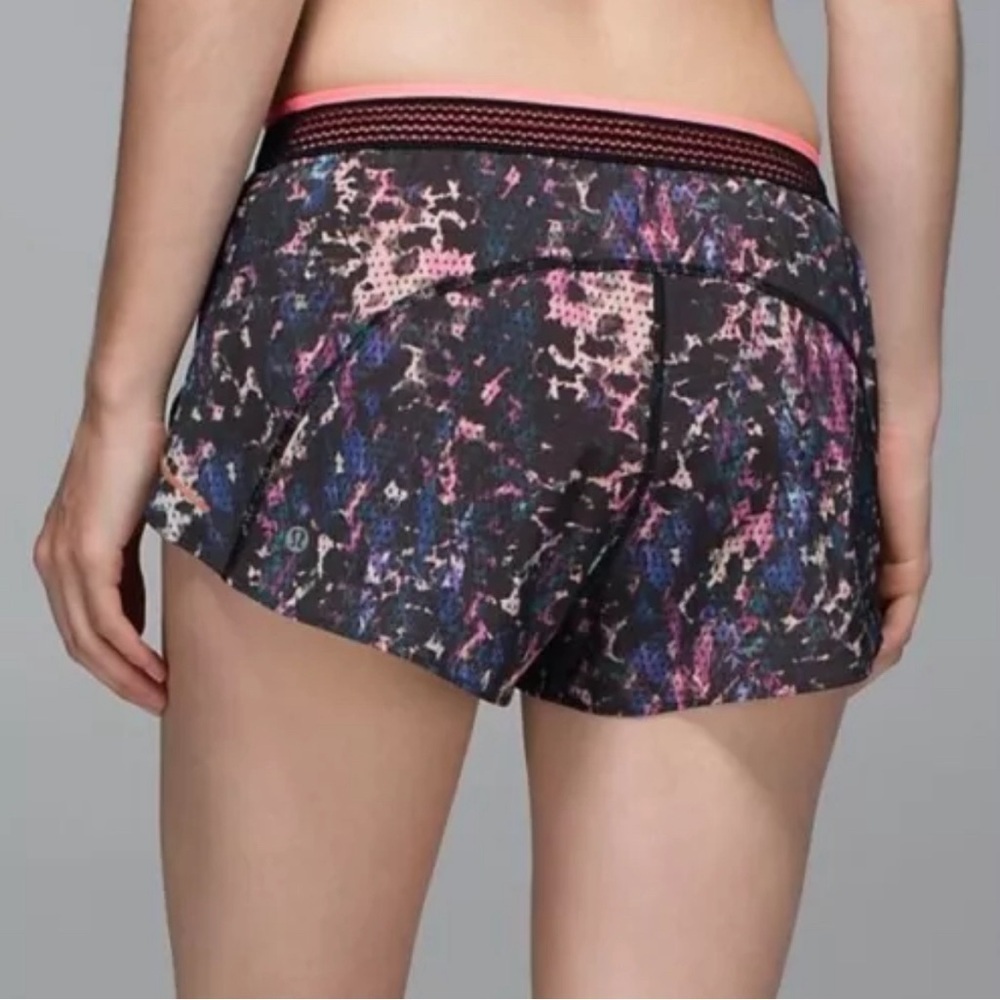 Lululemon Split Second First Descent Athletic Sho… - image 1